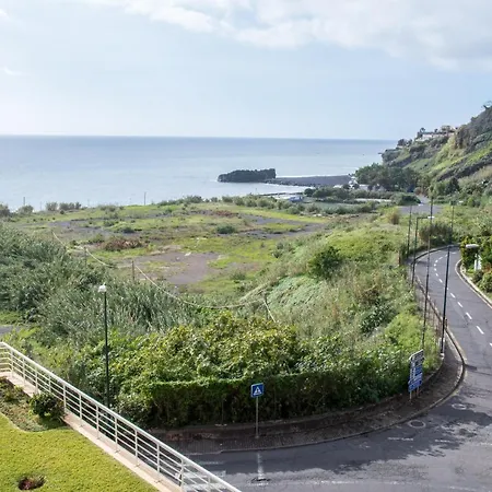 Praia Formosa *